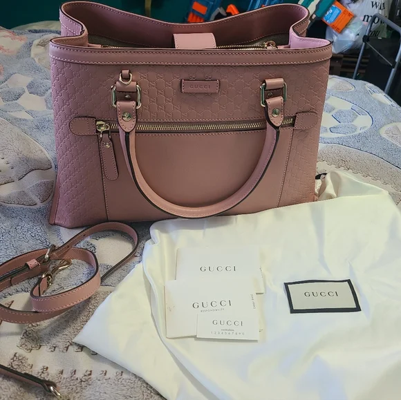 Gucci Bag - Picture 3 of 3